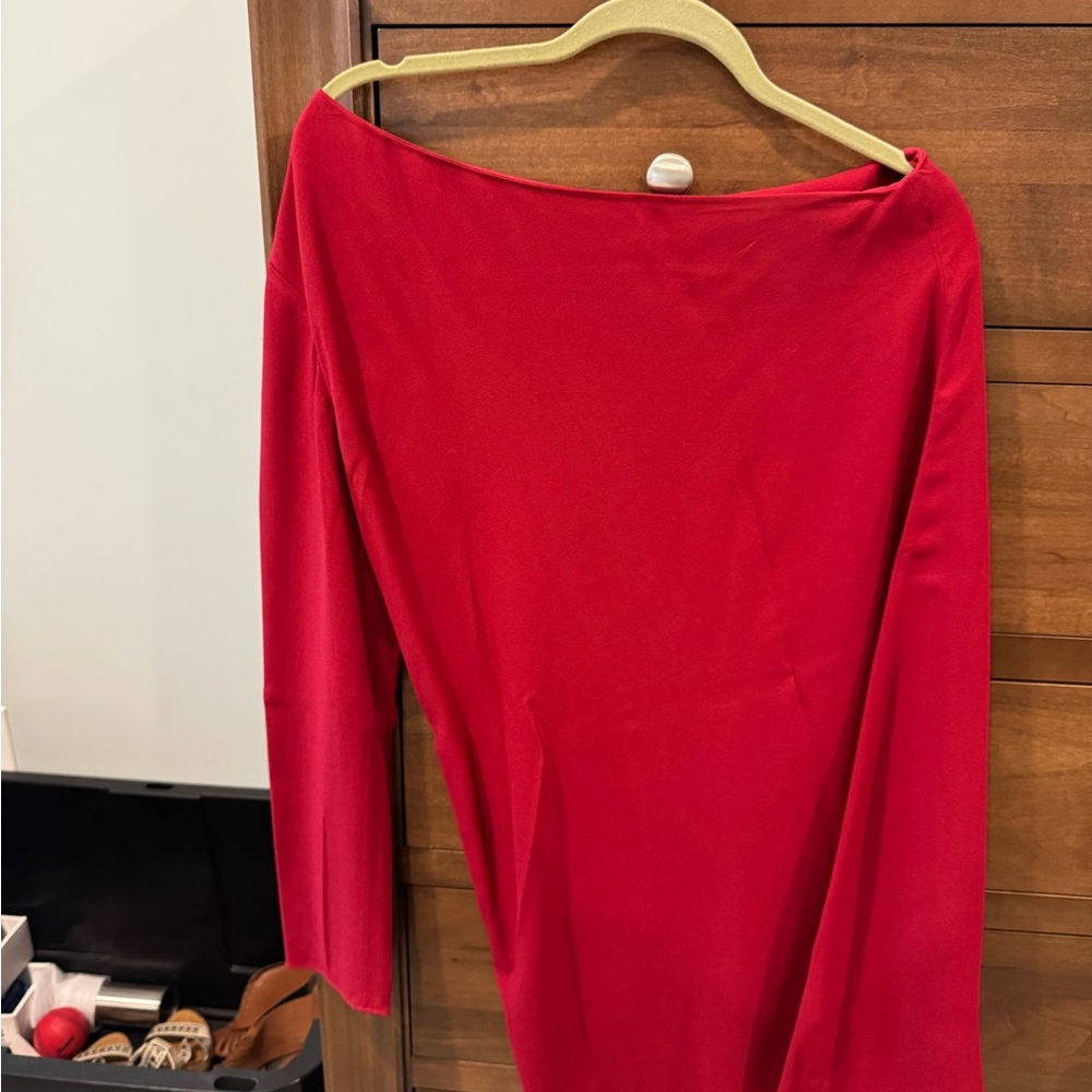 Elegant Red One-Shoulder Dress
